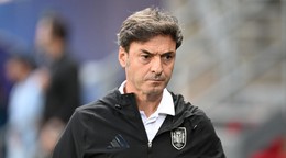 Na snímke tréner Santi Denia.