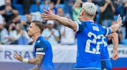 Slovenskí futbalisti Tomáš Suslov (vľavo) a Tomáš Rigo.