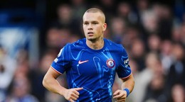 Na archívnej snímke z 27. októbra 2024 futbalista Chelsea Londýn Mychajlo Mudryk.