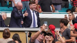 Prezident FIFA Gianni Infantino (vľavo) počas zápasu CR Flamengo - Bayern Mníchov na MS klubov FIFA 2025.