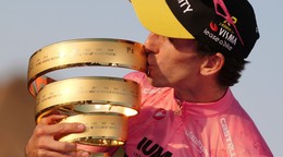 Simon Yates. 