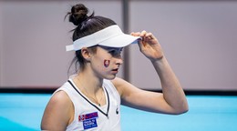 ONLINE: Mia Pohánková - Teodora Kostovičová, Billie Jean King Cup 2026 (1. dvojhra).