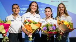 Agáta Cellerová, Viktória Strýčková, Delia Farajpourová a Lenka Kovačovičová.