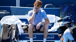 Taliansky tenista Jannik Sinner skrečoval finále turnaja v Cincinnati 2025.