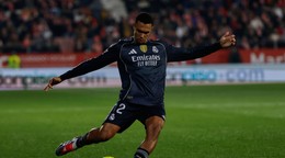 Trent Alexander-Arnold v drese Realu Madrid.