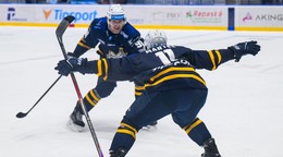 Danick Martel (Spišská Nová Ves) sa teší z gólu.