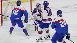Fotka zo zápasu Slovensko - USA na MS v hokeji hráčov do 20 rokov 2026.