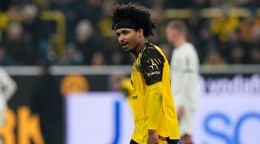 Karim Adeyemi v drese Borussii Dortmund.