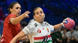Fotka zo zápasu Maďarsko - Angola na MS v hádzanej žien 2025.