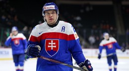 Slovenský hokejista Adam Beluško reaguje po prehre na MS v hokeji do 20 rokov 2026.