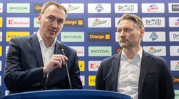 Zľava prezident SZĽH Miroslav Šatan a tréner slovenských hokeistov Vladimír Országh.