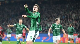 Hráč Werderu Brémy Jovan Miosevič oslavuje gól.