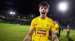 Na snímke hráč Žiliny Tobiáš Pališčák sa raduje z víťazstva po zápase šestnásťfinále.