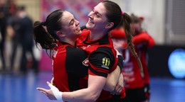 Radosť hráčok Šale po víťazstve 