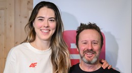 Petra Vlhová a tréner Matej Gemza po brífingu s novinármi počas ZOH 2026.