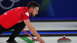 Kanaďan Brett Gallant počas zápasu s Českom.