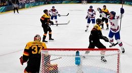 Momentka zo zápasu USA - Nemecko.