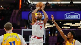 Kevin Durant (7) v drese Houston Rockets.