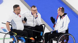 Slovenskí reprezentanti v zápase s Lotyšskom.