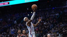 Shai Gilgeous-Alexander v zápase Oklahoma - Philadelphia