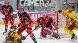 Na snímke sprava Jordan Raymond Garton Bellerive (Trenčín), Samuel Vyletelka, Miroslav Macejko (obaja Prešov).