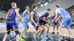 Fotka zo zápasu BC Slovan Bratislava - BK Iskra Svit.