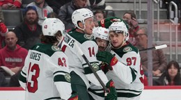 Minnesota Wild oslavuje gól.