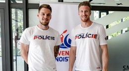 Na snímke slovenskí reprezentanti v rýchlostnej kanoistike zľava Adam Botek a Samuel Baláž.