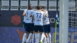 Futbalisti 1.FC Slovácko oslavujú gól.
