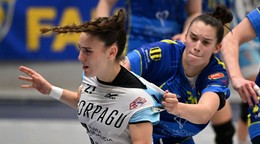 María Sancha Gonzálezová (Guerdes) a Anastasiia Lazoraková (Michalovce).