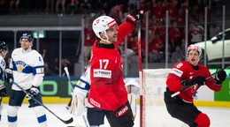 Fotka zo zápasu Švajčiarsko - Fínsko na MS v hokeji 2026.