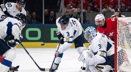 Fotka zo zápasu Švajčiarsko - Fínsko na MS v hokeji 2026.
