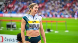 Na snímke slovenská bežkyňa Emma Zapletalová po dobehu preteku na 400 metrov počas hlavného programu atletického mítingu Zlatá tretra v Ostrave.