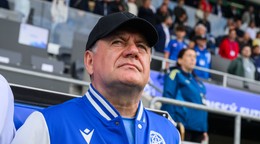 Na snímke tréner slovenskej futbalovej reprezentácie Vladimír Weiss st. pred prípravným zápasom Slovensko - Malta v Dunajskej Strede.