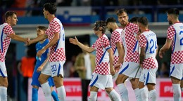 Futbalisti Chorvátska oslavujú víťazstvo.