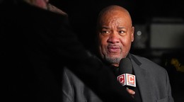 Stacey King.