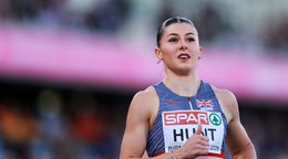 Amy Huntová. 