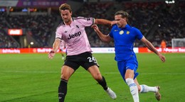 Mychajlo Mudryk v drese Chelsea. 