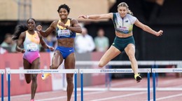 Emma Zapletalová počas behu na 400 m cez prekážky na mítingu Diamantovej ligy v Lausanne 2026.