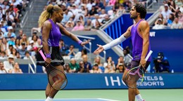 Serena Williams a Carlos Alcaraz počas mixu na US Open 2026.
