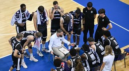 Na snímke tím Prievidze počas zápasu basketbalového SUPERpohára 2026 medzi
Patrioti Levice - BC Prievidza.