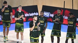 Basketbalisti Patrioti Levice.