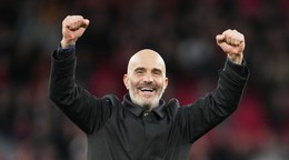 Tréner Manchestru City Enzo Maresca sa teší po zápase 6. kola anglickej Premier League Liverpool FC - Manchester City.