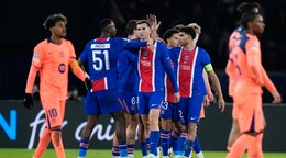 Radosť hráčov PSG v zápase s Barcelonou v ligovej fáze Ligy majstrov 2026/2027.