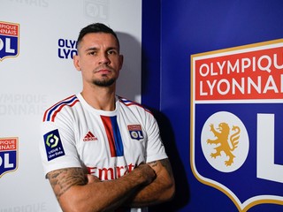 Dejan Lovren opäť v drese Olympique Lyon.