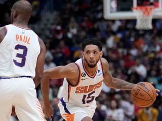 Basketbalisti Phoenix Suns.
