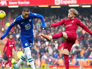 Hakim Ziyech (vľavo) v drese Chelsea FC.