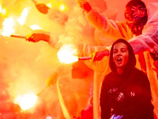 Fanúšikovia v derby medzi ŠK Slovan Bratislava a Spartak Trnava.