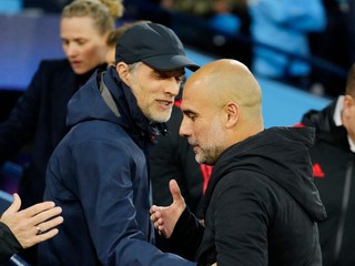 Tréneri Thomas Tuchel a Pep Guardiola po zápase Ligy majstrov Manchester City - Bayern Mníchov.