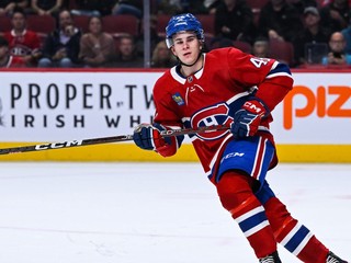 Filip Mešár v drese Montrealu Canadiens.